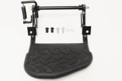 FOLDING REAR ACCESS STEP WITH MUD TREAD PATTERN FOR DEFENDER