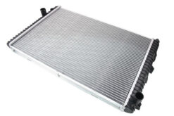 RADIATOR ASSEMBLY FOR DISCOVERY 2 V8