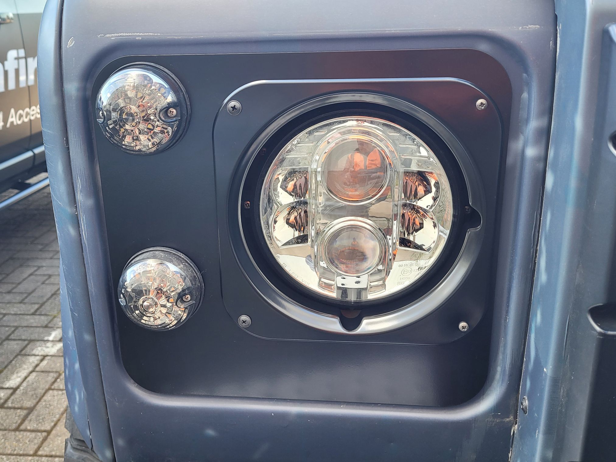 Terrafirma Retro Non Vented Headlamp Bezels Set for Defender TF273 - Image 3