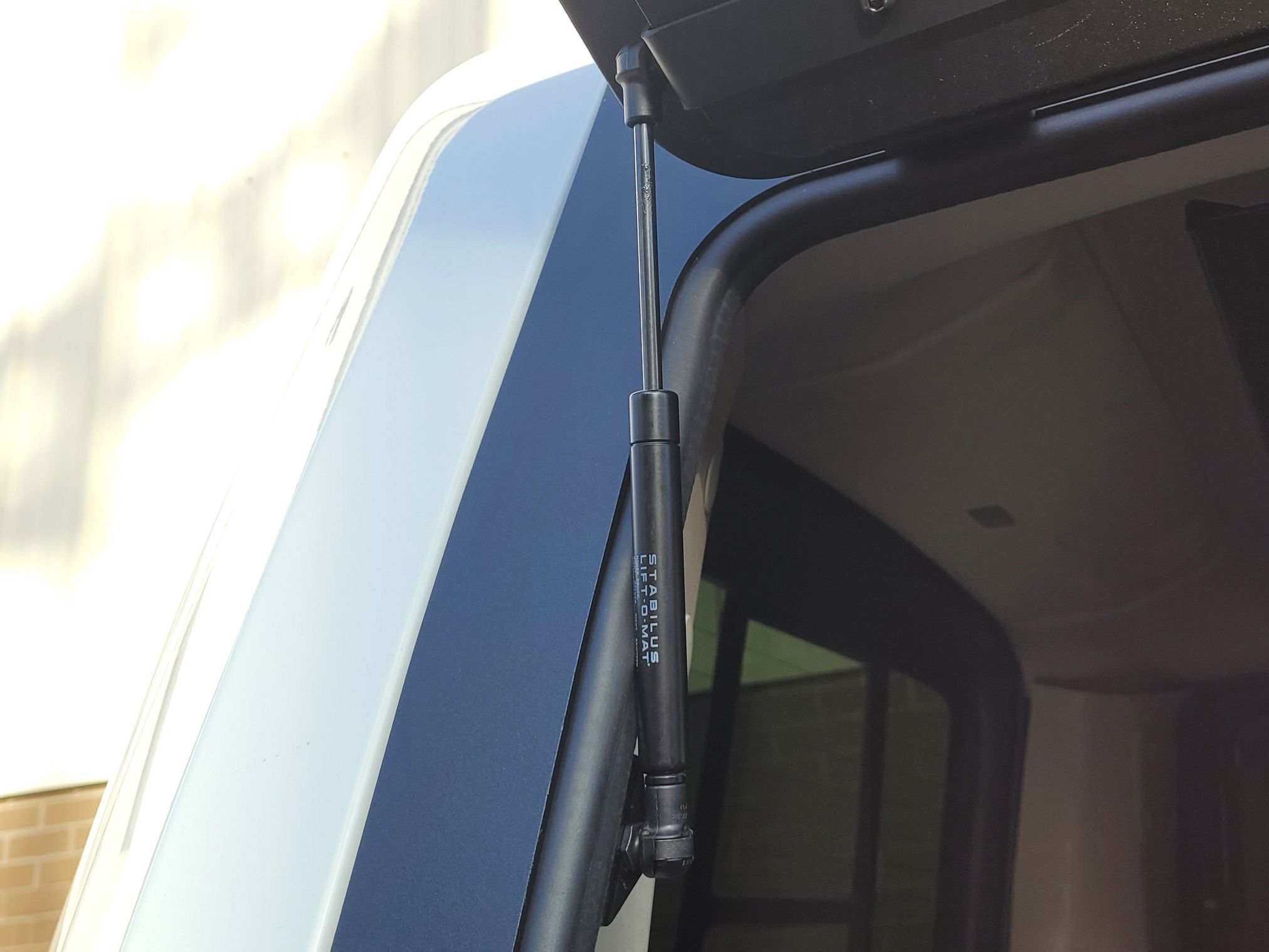 Terrafirma Alloy Flip Up Side Window Kit For Discovery 3 Left Hand Side TF984 - Image 12